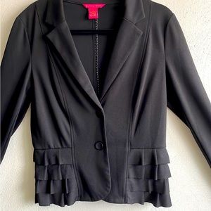 Sunny Leigh Black Ruffle Blazer Size Medium